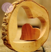 Postkarte Herzen aus Holz